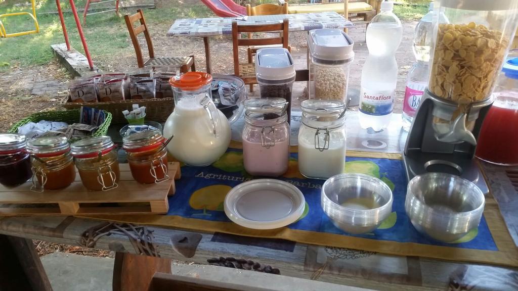 Agriturismo Barbadoro Σαν Βιντσέντσο Εξωτερικό φωτογραφία